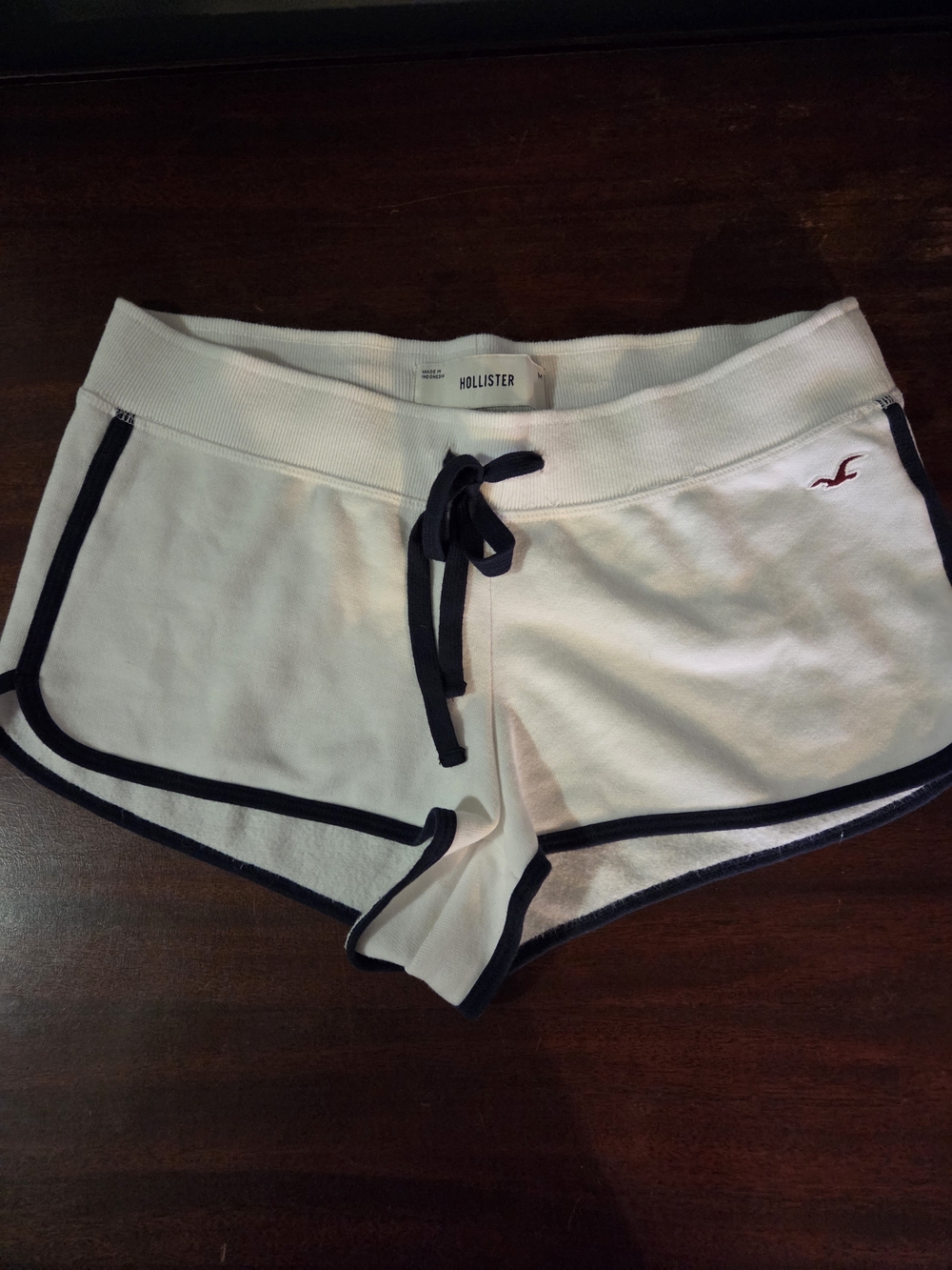 Hollister White Athletic Lounge Shorts with Black Trim Euc Size M